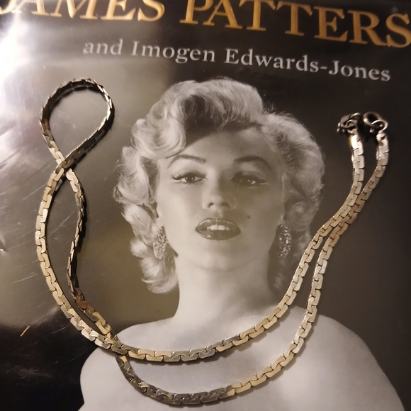 Vintage Jewelry - Vintage Sterling Silver Flat Chain Necklace Italy 925 14"